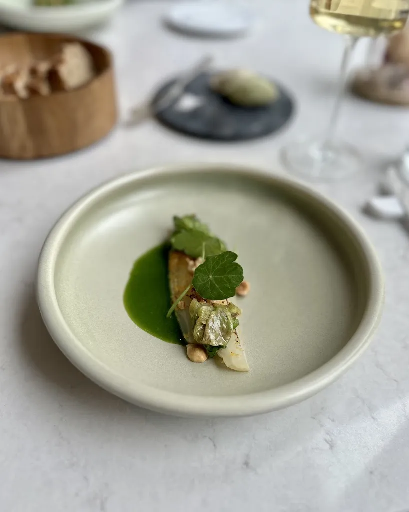 Alison Davis_Ezia_Montlivault_review