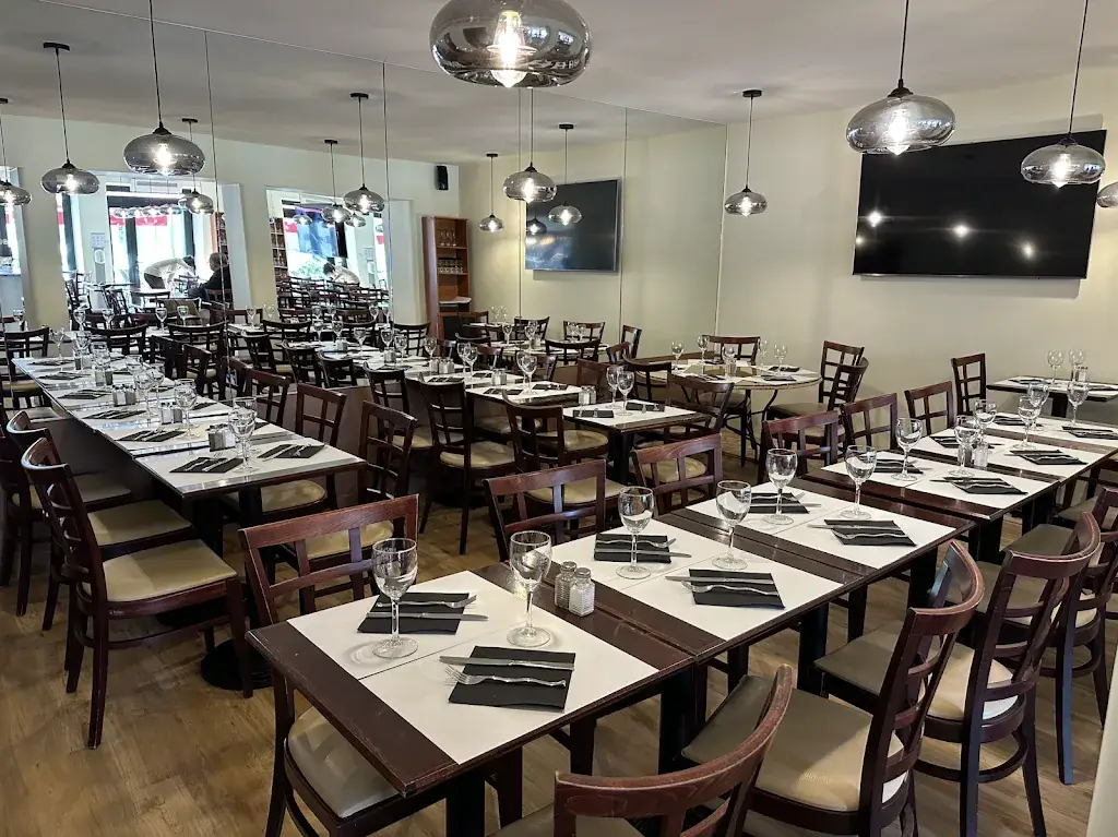 Le Daring restaurant in Bron