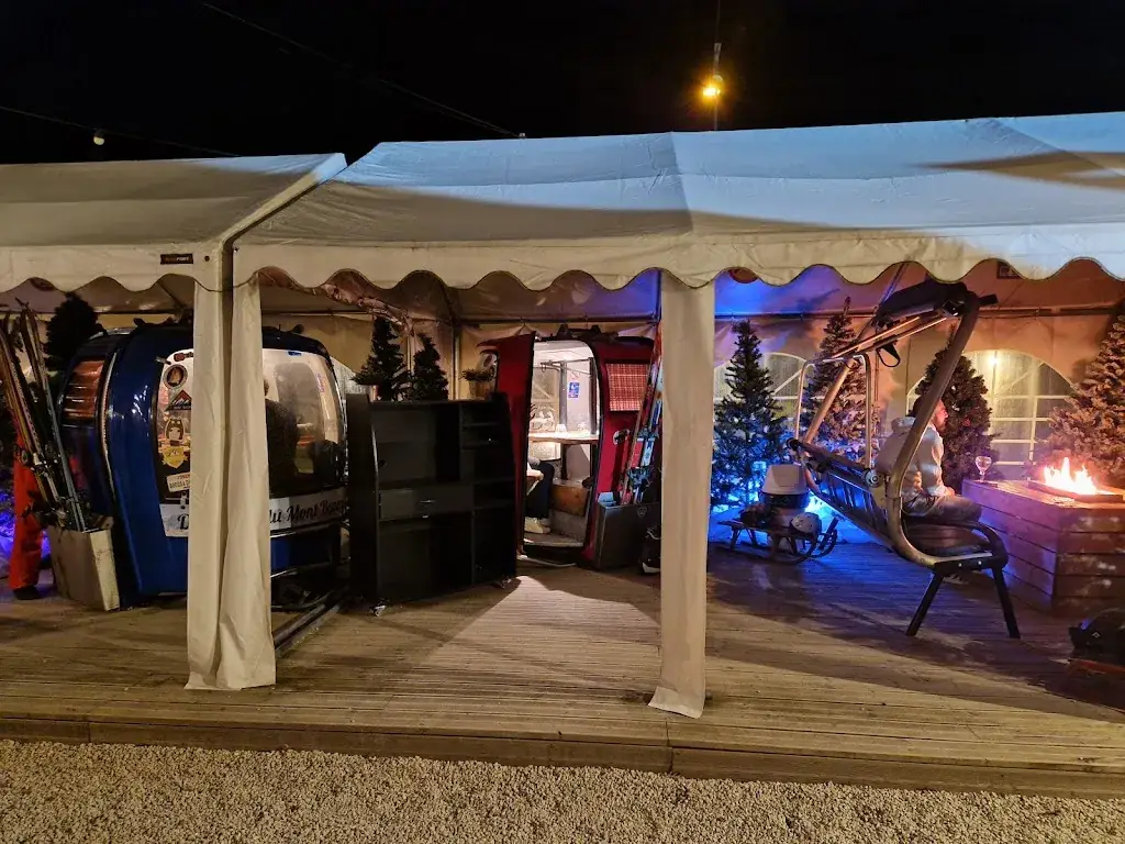 Pierre_La Bodega Beach_Montbazon_reseña