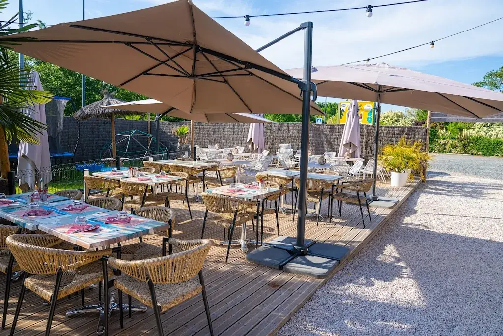 La Bodega Beach_Montbazon_slider_image_1