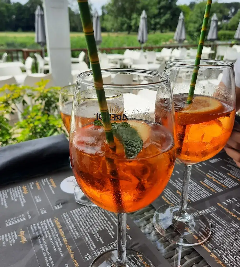 Alex & Nicole CRAWFORD_Guinguette de Montbazon OUVERTURE 18 AVRIL 2025_Montbazon_review