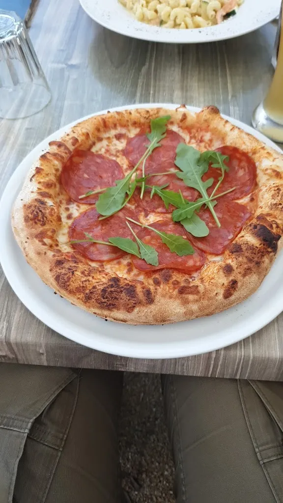 Martial Veau_La Dolce Vita - Pizzeria : Restaurant Italien Pizza à Emporter Montbazon autour de moi_Montbazon_review