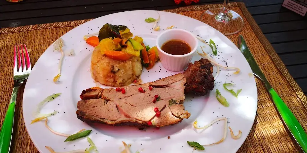 Les Caves de la Croix Verte_Pocé-sur-Cisse_slider_image_2