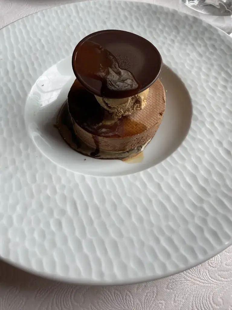 Antonia Bajen_Auberge le signal_Sonzay_reseña