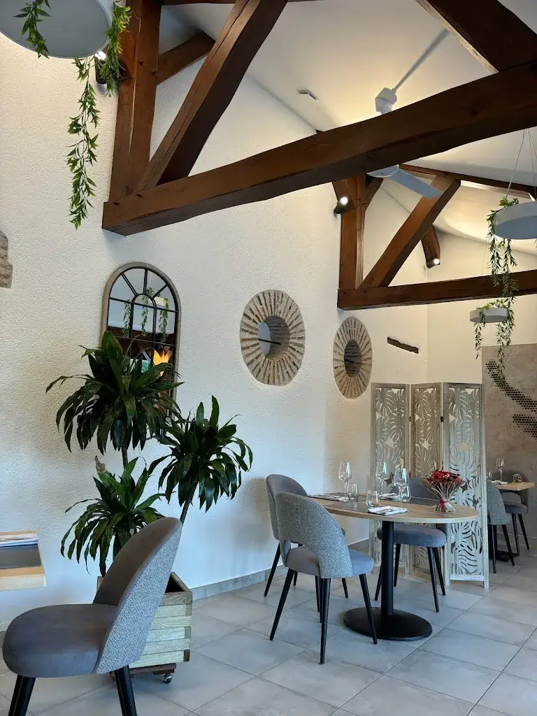 marine hernot_Auberge du Prieuré_Lassay-sur-Croisne_review