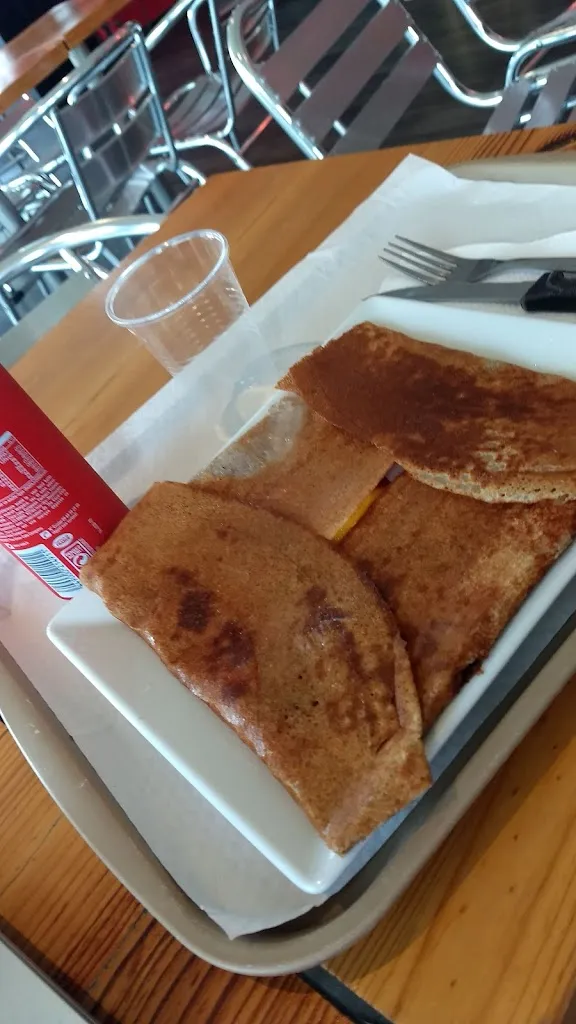 U refuge_Bron_slider_image_2