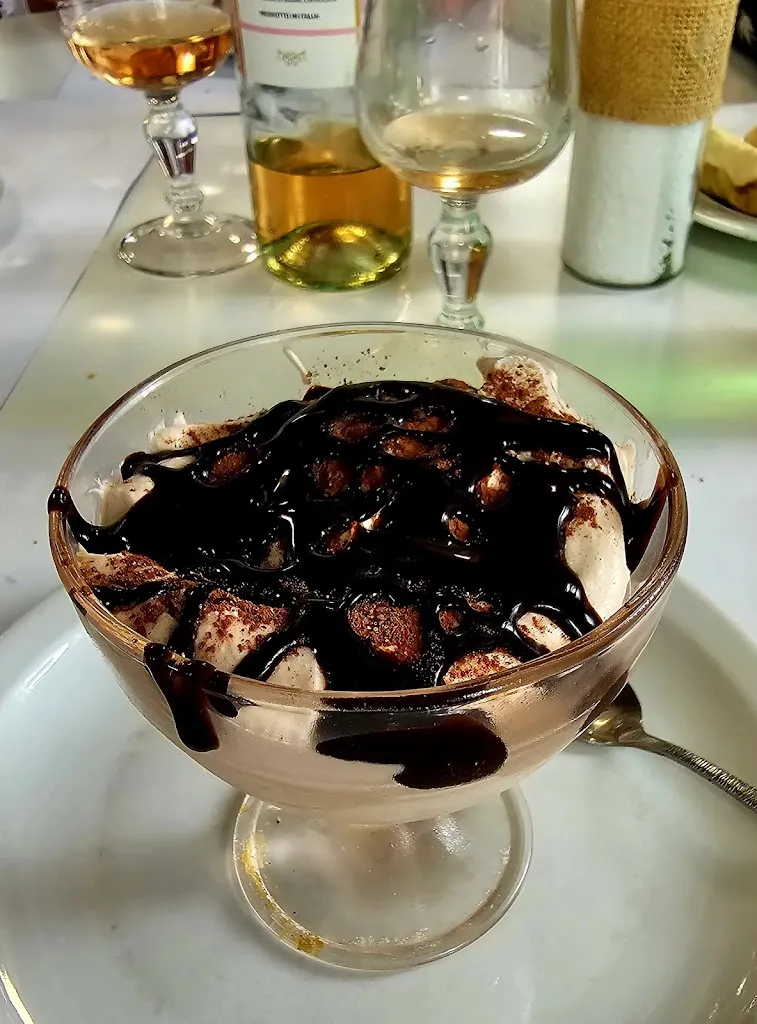 denis LAFOND_Bella Georgette_Adon_review