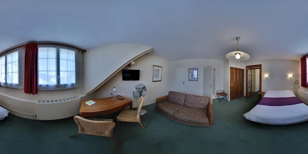 Hotel _ le Lion d'Or Restaurant in Nérondes