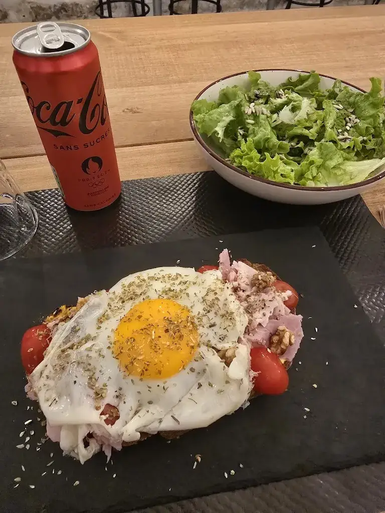 Menü_Bfive_Nérondes_Bild_5