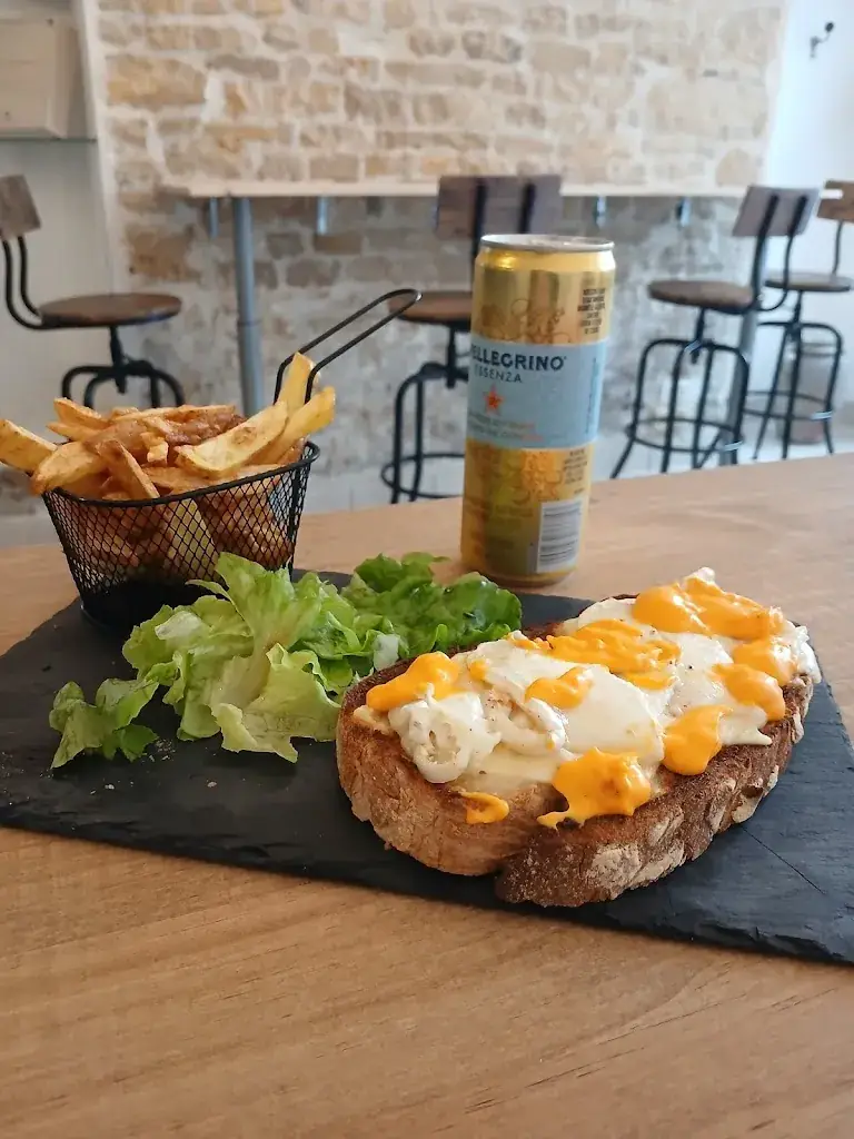 Menü_Bfive_Nérondes_Bild_7