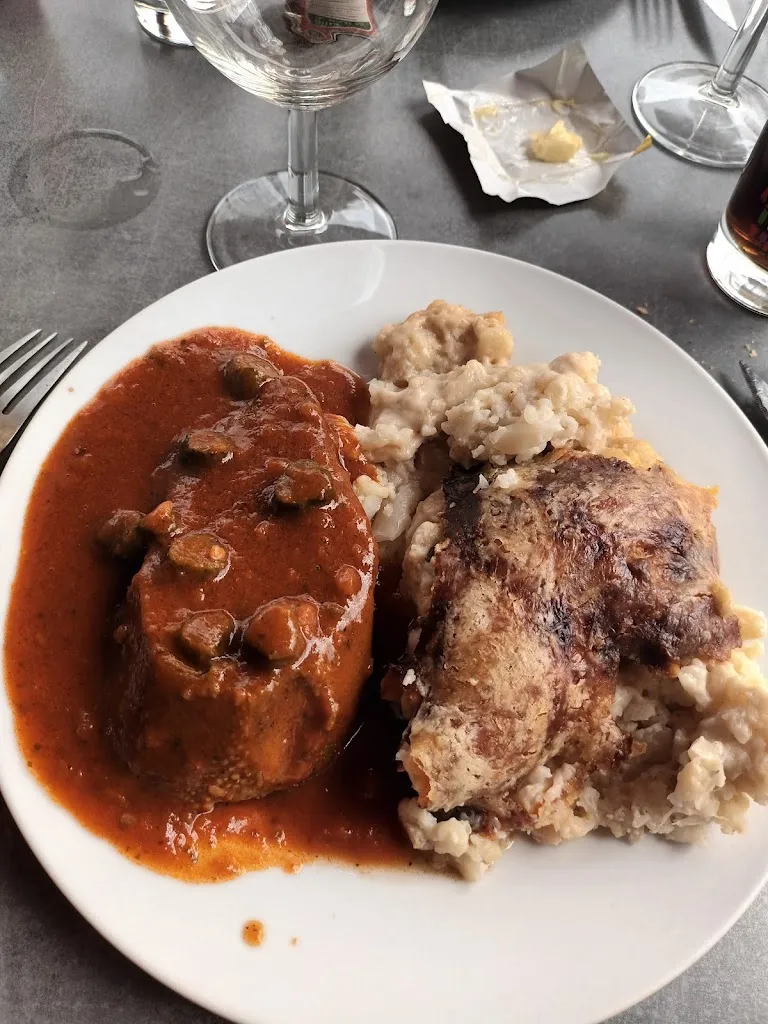 Hôtel - Bar & Restaurant Le Lion d'Or_Ourouer-les-Bourdelins_slider_image_3