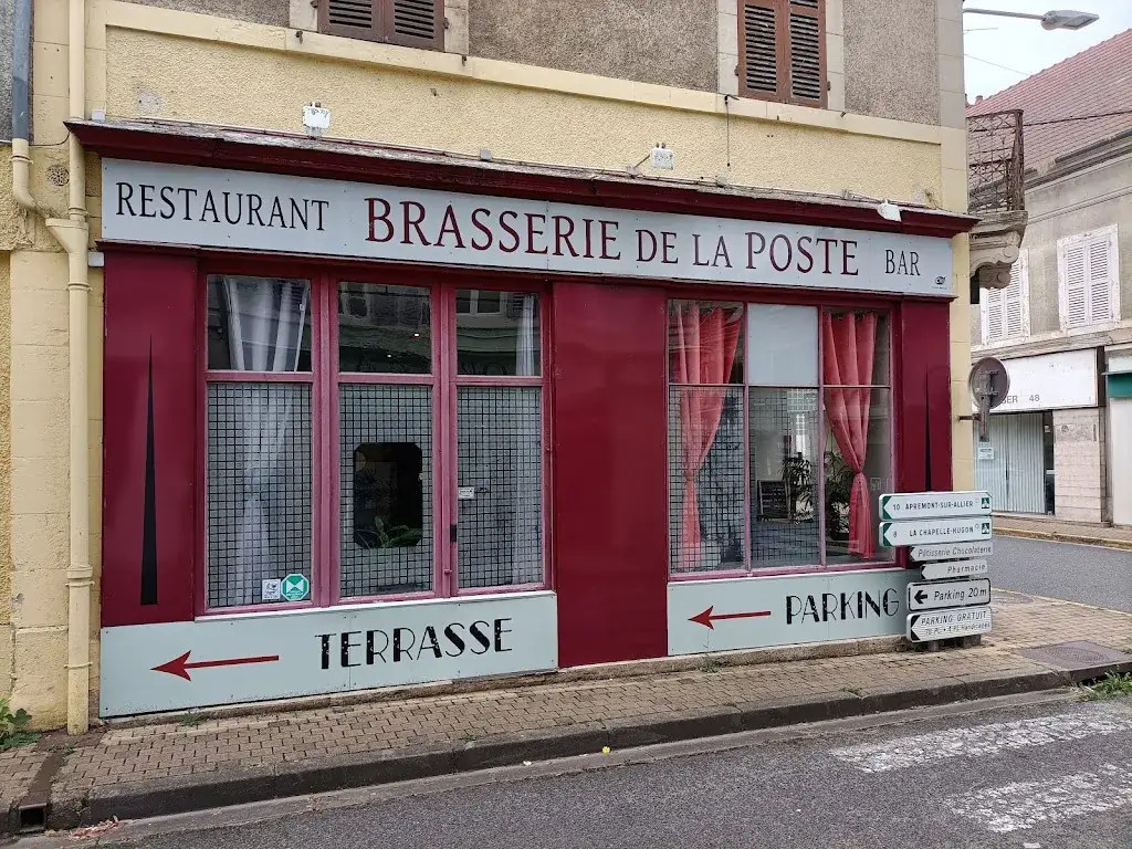 Brasserie de la poste_Guerche-sur-l'Aubois_slider_image_3