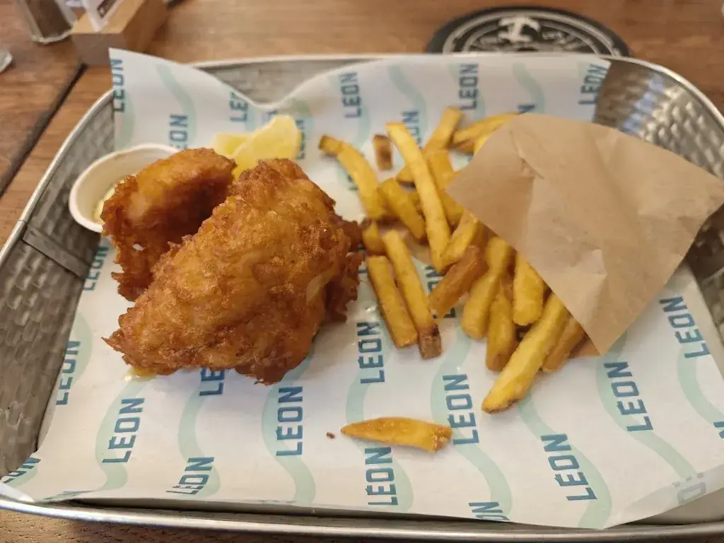 Tomas B._Léon Fish Brasserie - Lyon Saint Priest_Saint-Priest_review