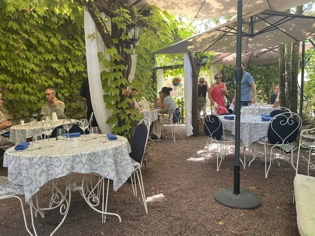 Yvonne Ploum_Restaurant La Forge_Lys-Saint-Georges_review