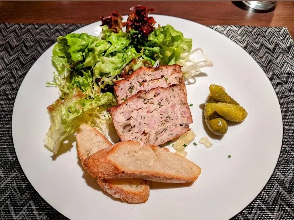 RONE RONE_Le Petit Charles_Mehun-sur-Yèvre_review