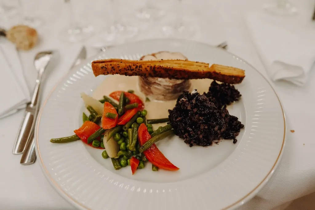 Mehun Gastronomie_Mehun-sur-Yèvre_slider_image_3