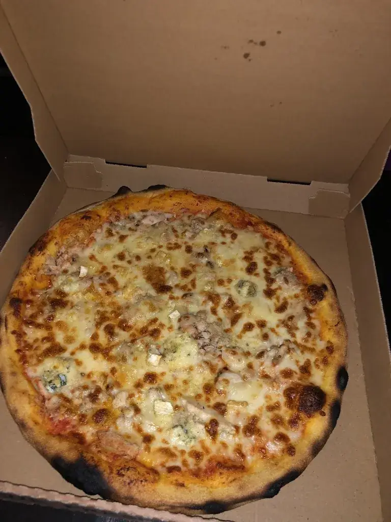 Top pizza 18_Mehun-sur-Yèvre_slider_image_2