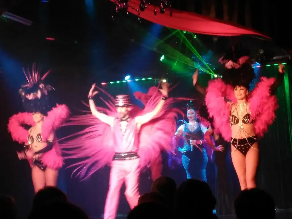 Domi Gedoge_Joka Sarl_Mehun-sur-Yèvre_review