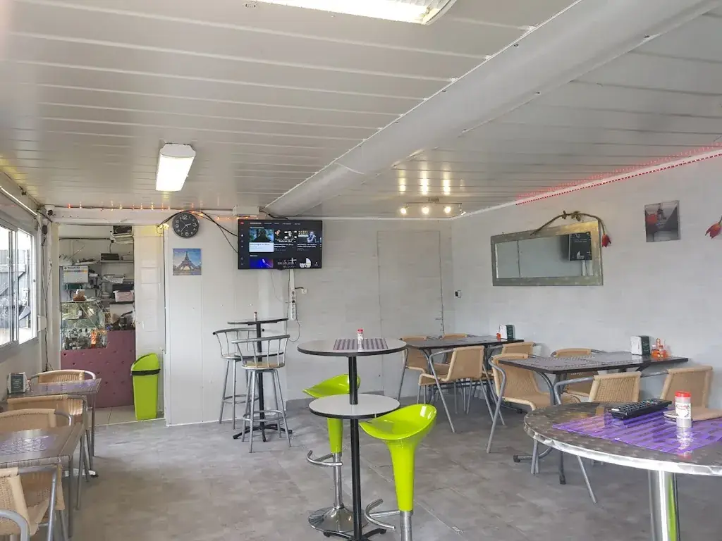 Istanbul Kebab Grill - Le Bois Paris / CHARTRES 28_Nogent-le-Phaye_slider_image_1