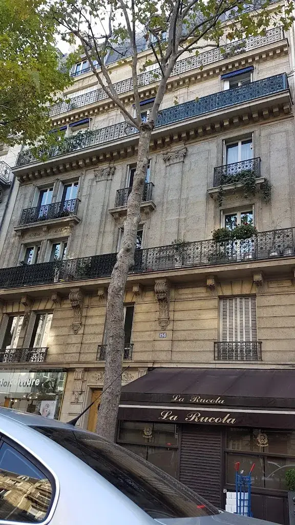 Chez Alice_Paris_slider_image_3