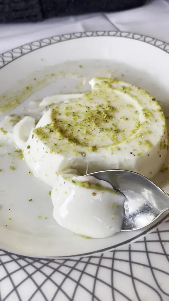 Rimal Paris: L'Atelier_Paris_slider_image_2