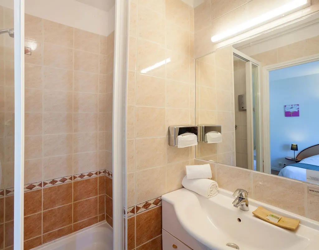 Logis Hôtel Ecu de France_Malesherbois_slider_image_3