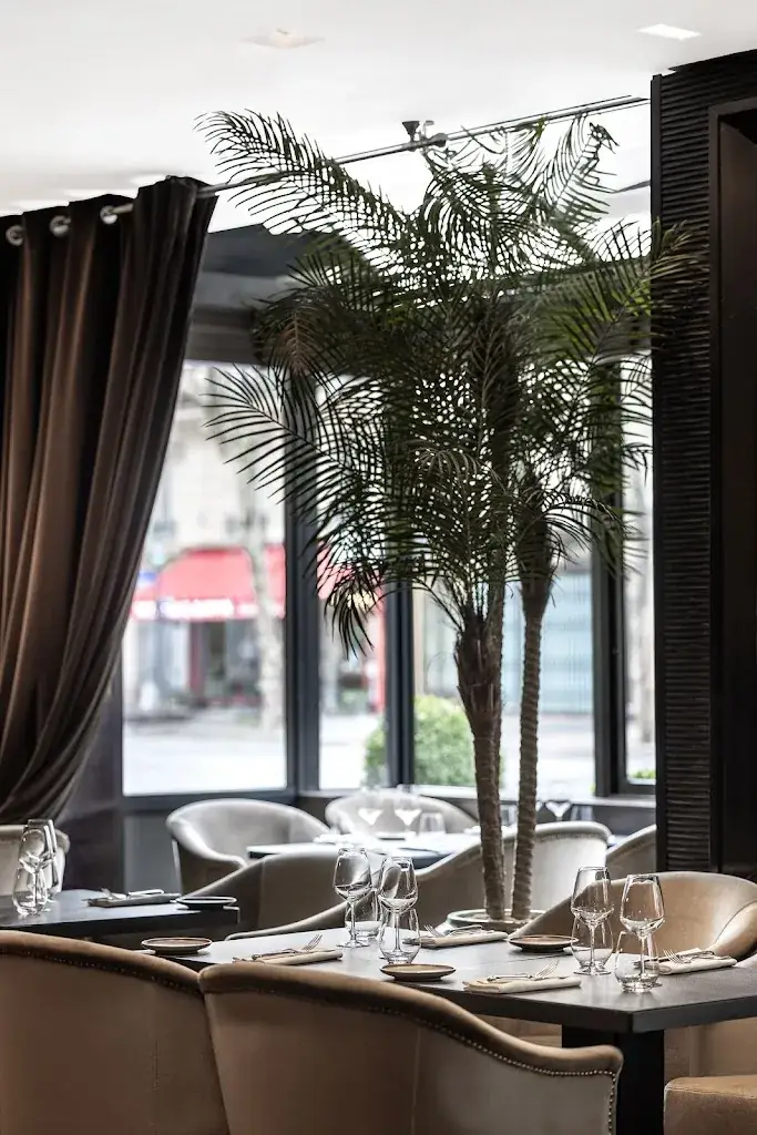 Café M ristorante a Paris