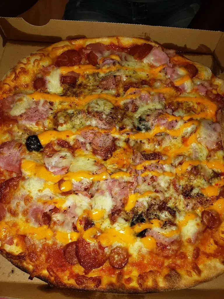 lea Dad_Le Kiosque à Pizza_Malesherbois_review