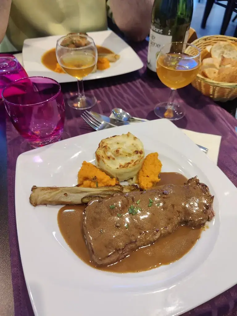 Menü_L'escale Montoirienne, Restaurant Traiteur Mariage Séminaire Baptême_Montoire-sur-le-Loir_Bild_1