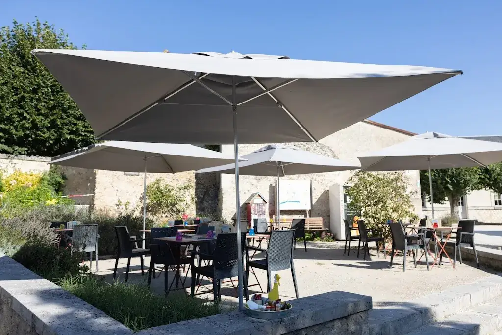 Auberge Sainte Catherine restaurante en Troo