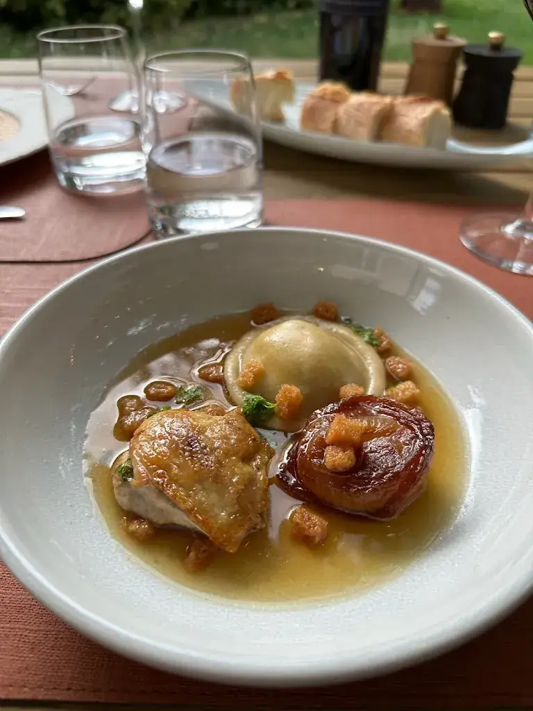 fred rozell_la Croix Blanche Loir et Cher_Veuzain-sur-Loire_review