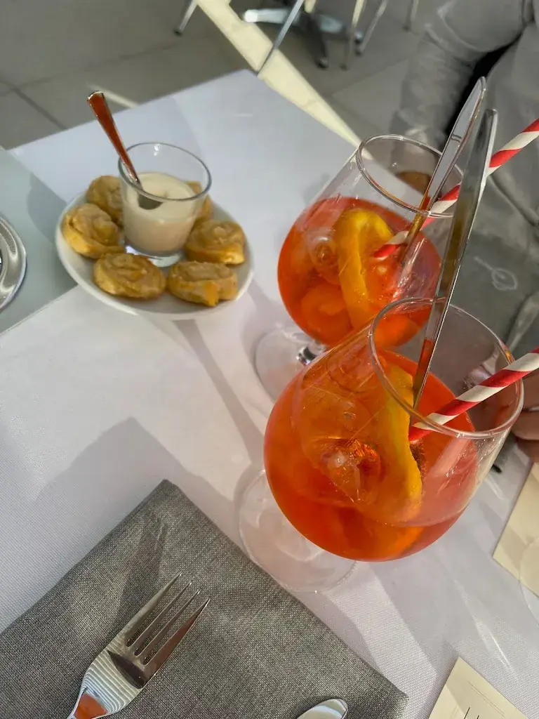 Chez nous - Brasserie_Ceyzériat_slider_image_3