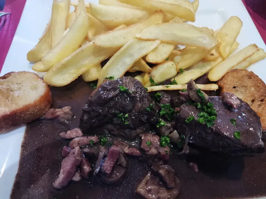 Bar tabac brasserie_Neuvy-sur-Barangeon_slider_image_1