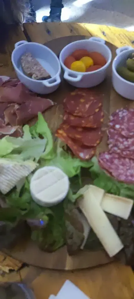 Menu_DemonBar_Outarville_image_1