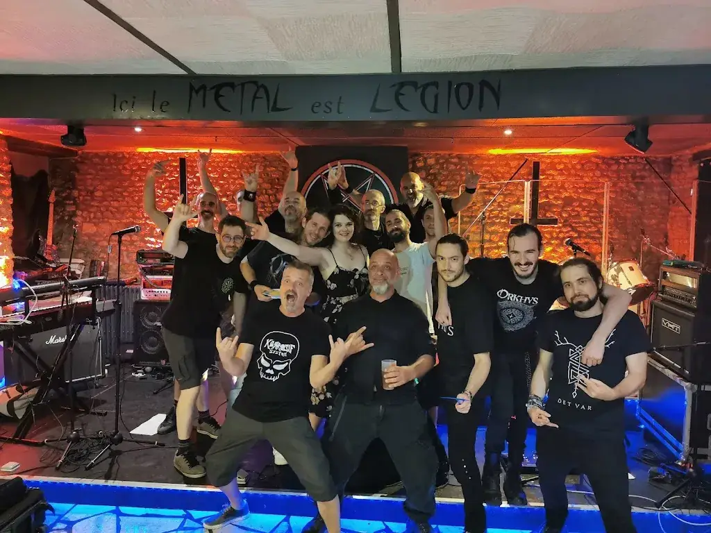 David Favrolt_DemonBar_Outarville_review