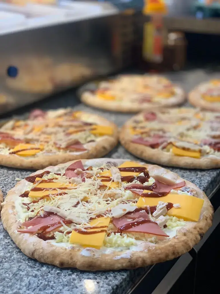 Menu_Charli pizz_Romaine_image_3