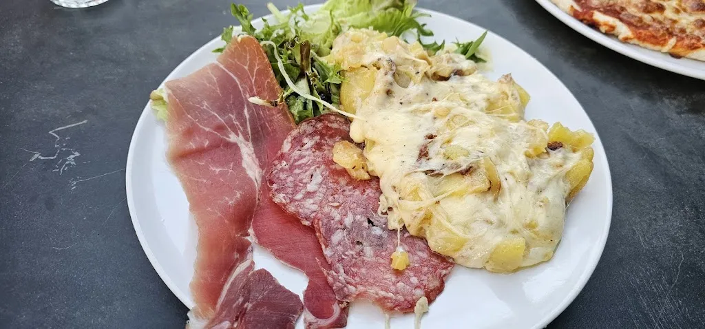 Restaurant L'Escale Ceyrat_Ceyrat_slider_image_3