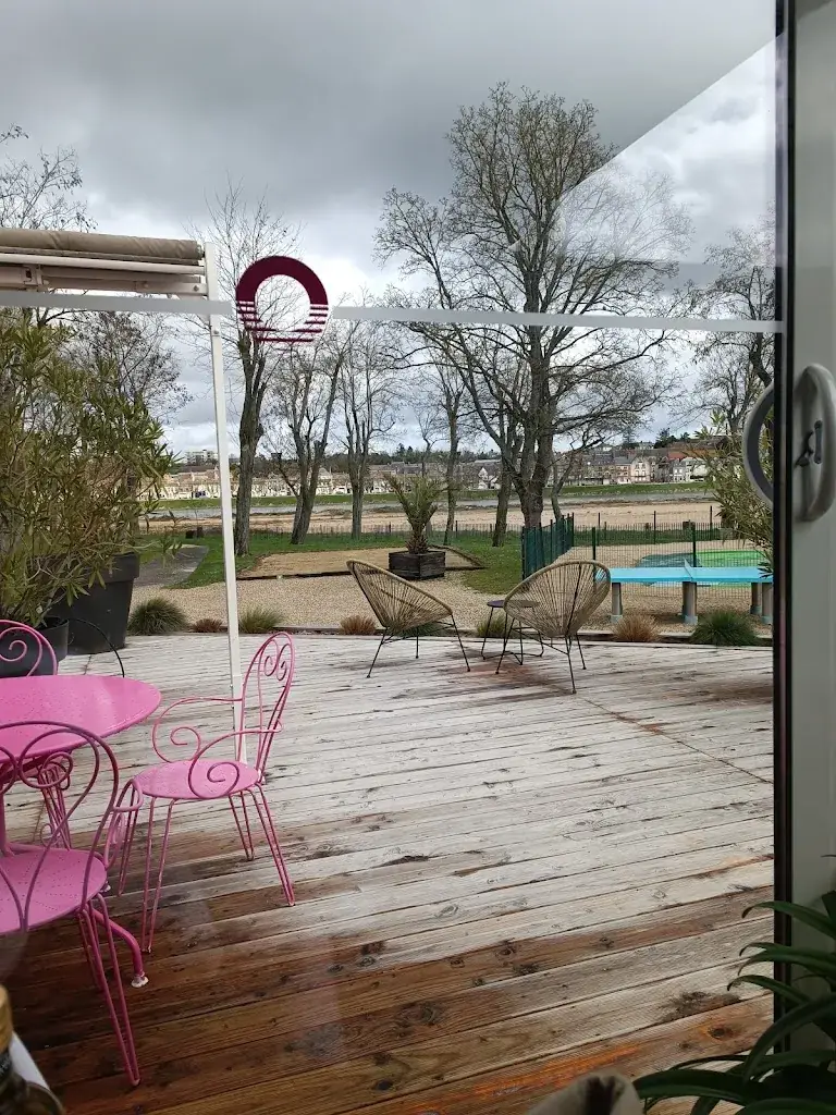 Le Port Gallier restaurant in Poilly-lez-Gien