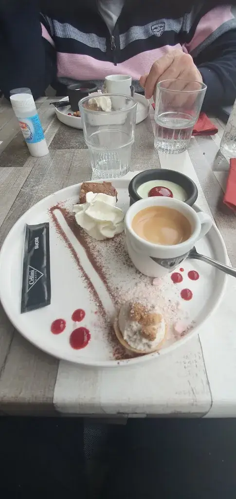 Menu_Le Mickey Bar_Olivet_image_5