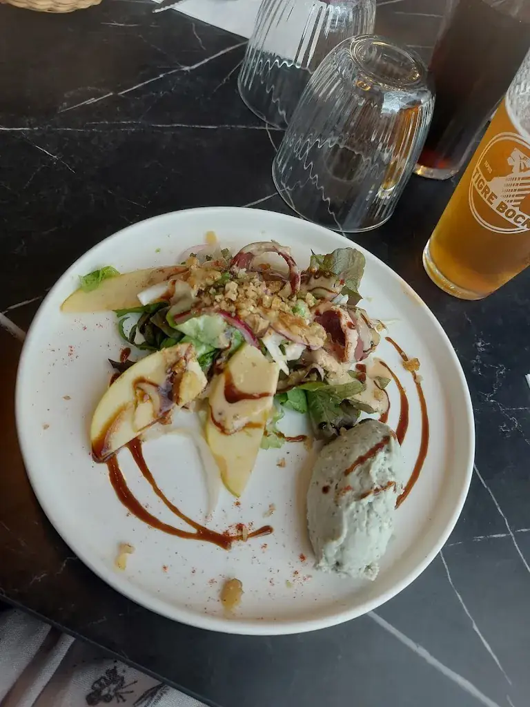 Le Mickey Bar_Olivet_slider_image_3