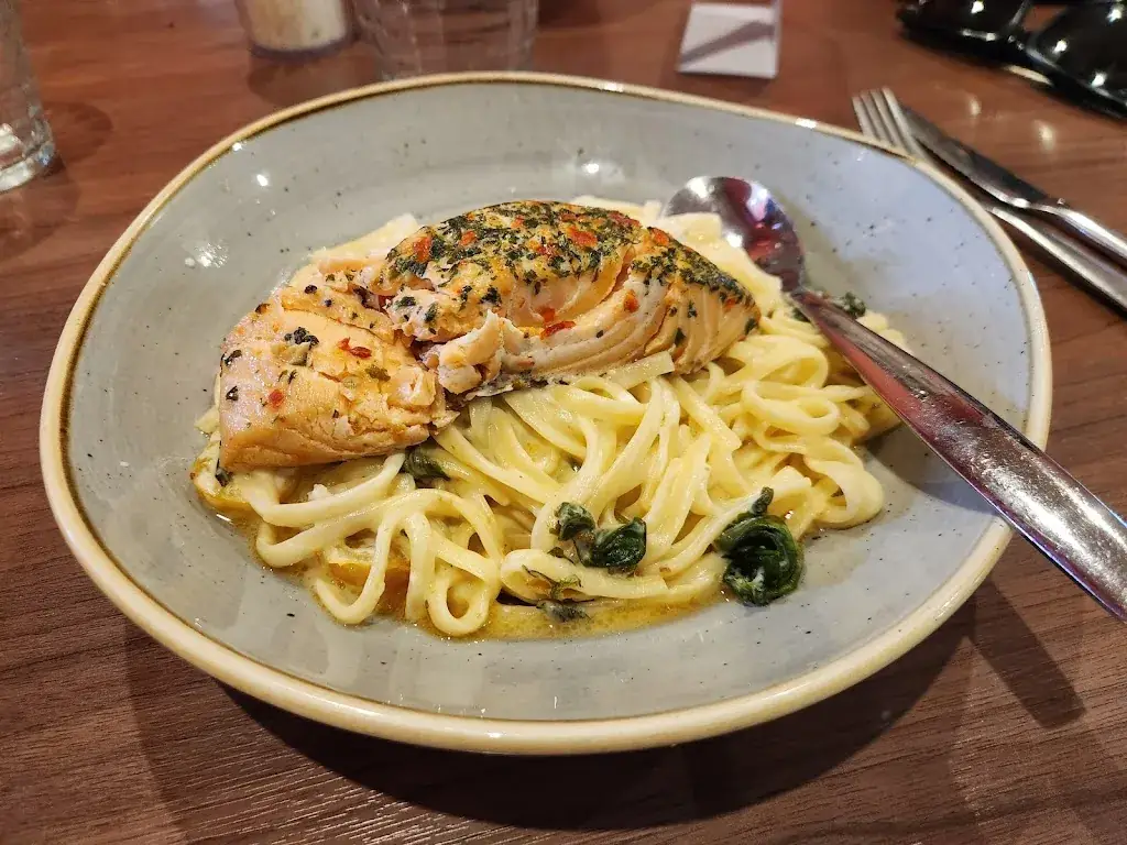 Del Arte_Olivet_slider_image_3