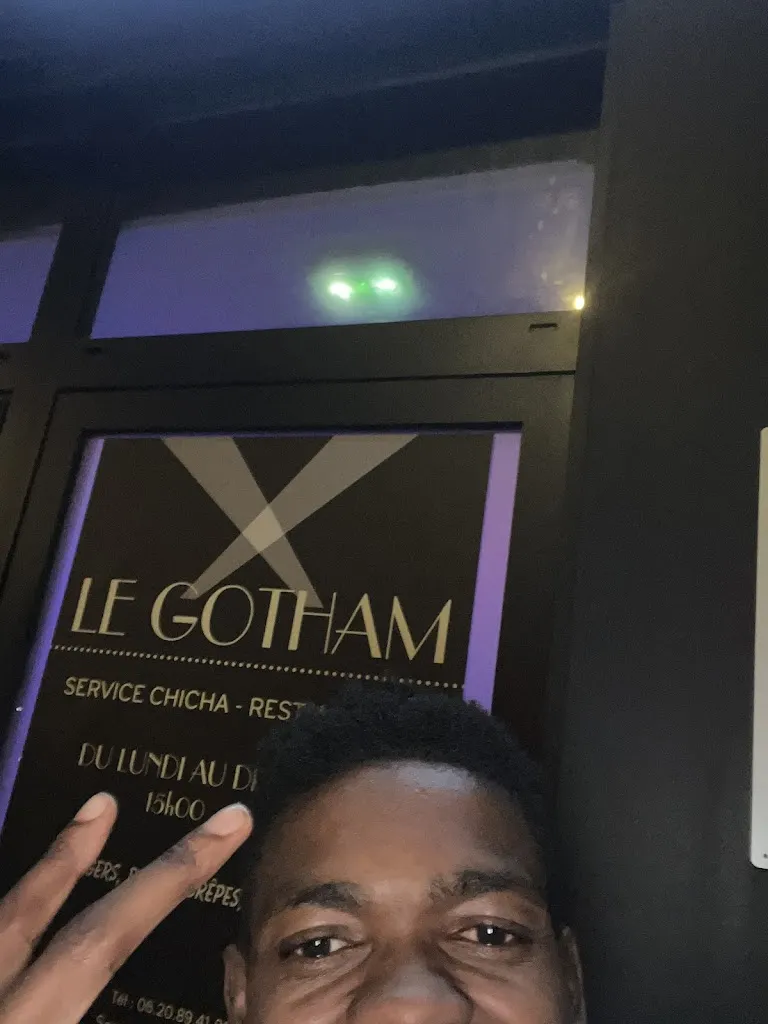 Junior Mlanao_Le Gotham_Oullins-Pierre-Bénite_review