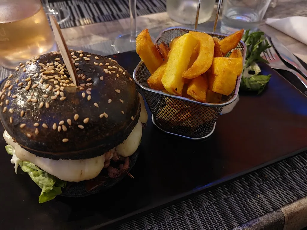 Fr Ba_La Table de Cupidon - Restaurant Rians_Rians_review