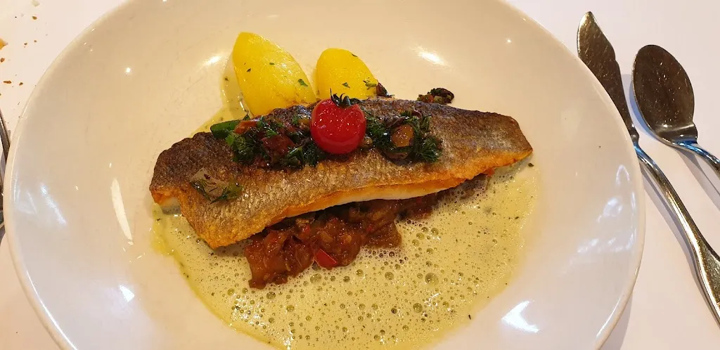 Menu_Restaurant Fond Rose - Bocuse_Caluire-et-Cuire_image_7