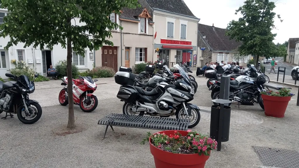 The joy of living_Reignac-sur-Indre_slider_image_3