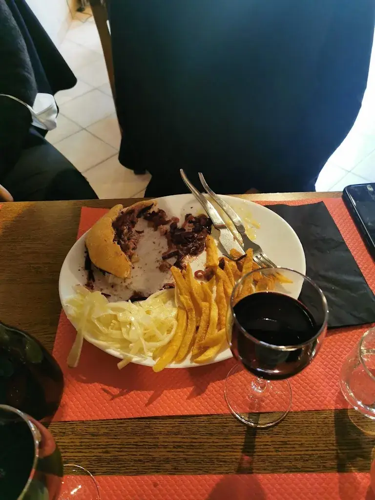 Andrea Villalva_la Taverne_Saint-Brisson-sur-Loire_recensione