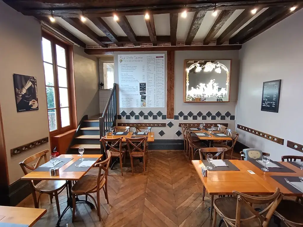 La Petite Taverne restaurant in Romorantin-Lanthenay
