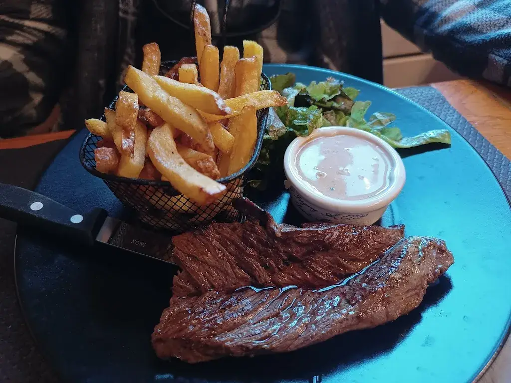 La Petite Taverne_Romorantin-Lanthenay_slider_image_2