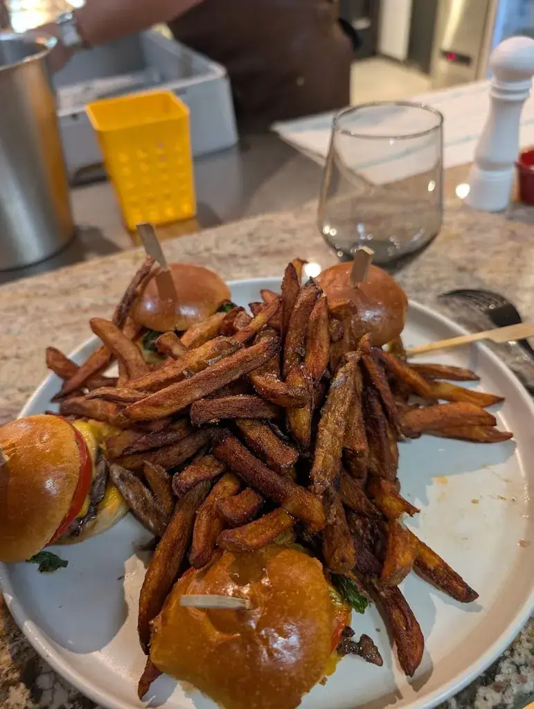 Cydric Mazy_La Grange des Frangins_Saint-Cyr-sur-Loire_review