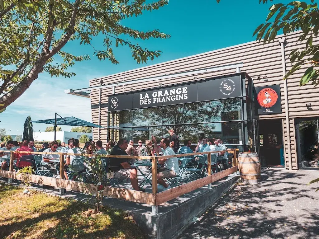 La Grange des Frangins restaurant in Saint-Cyr-sur-Loire